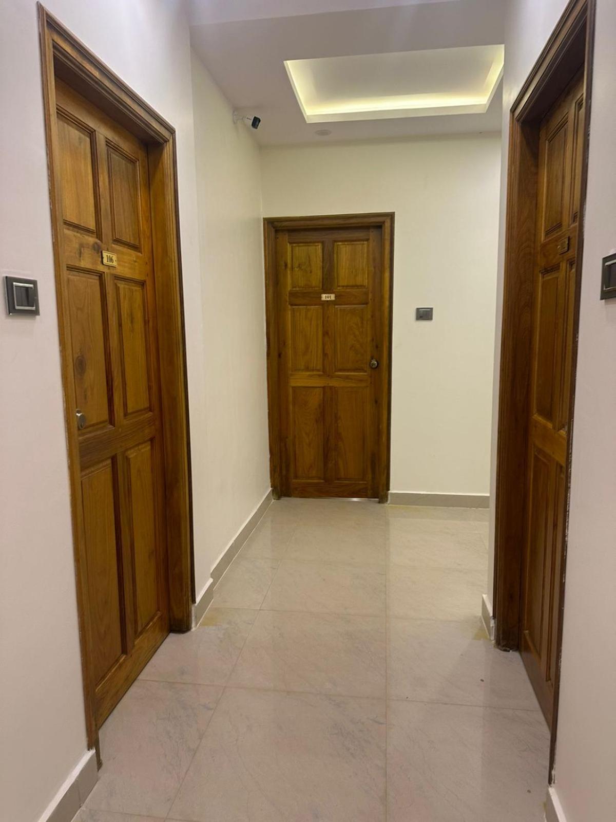 Hotel Yatri Nivas Sagara Exteriér fotografie