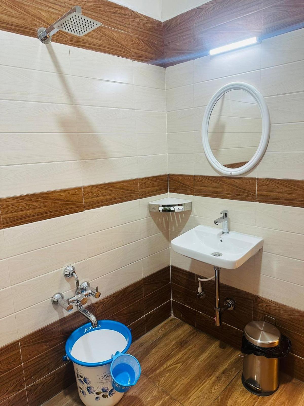 Hotel Yatri Nivas Sagara Exteriér fotografie